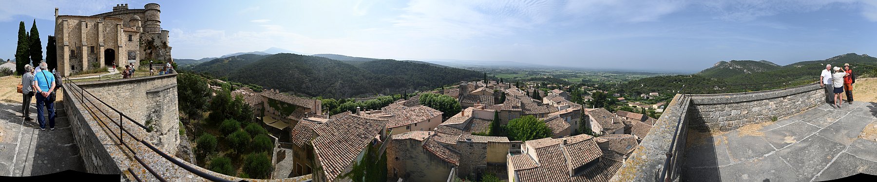 panorama terrasse chateau de Barroux